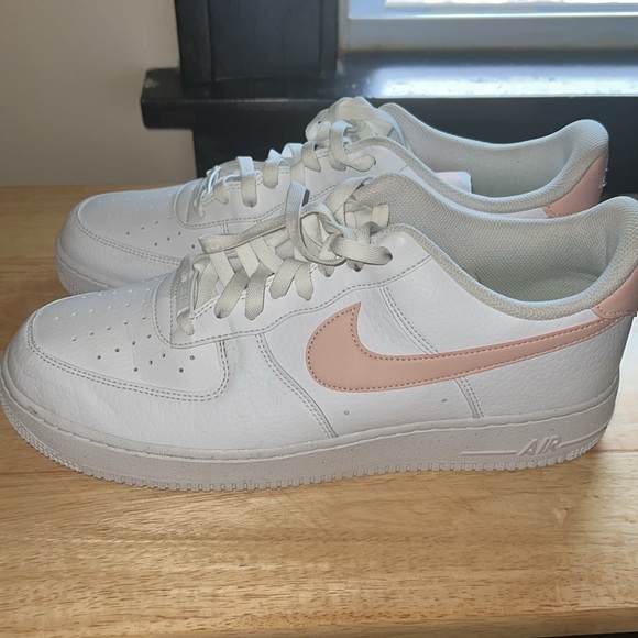 Women sneakers - Picture 2 of 7